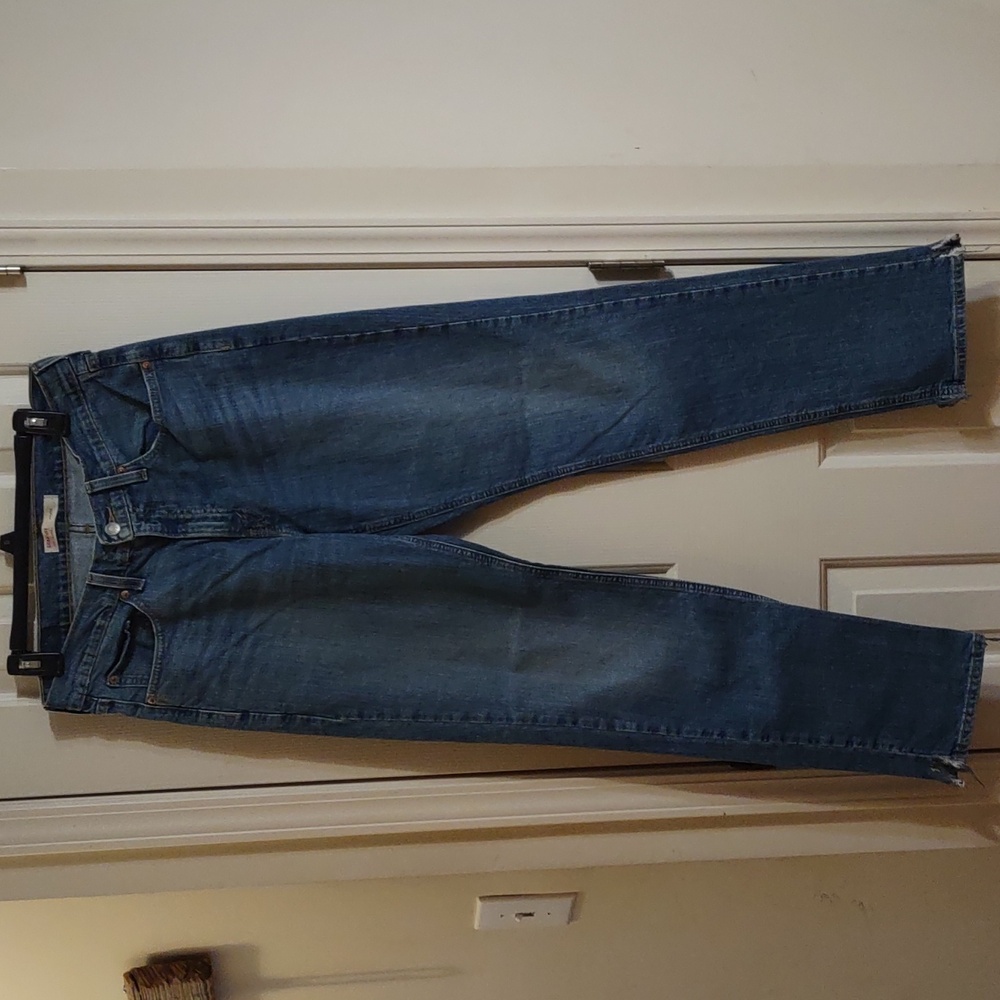 Men's Signature Levi Strauss Athletic jeans